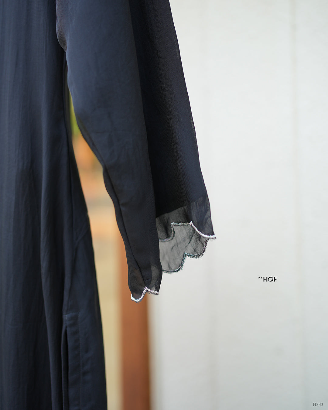 MY HOF Black Suit Set With Leaf Embroidery In Organza