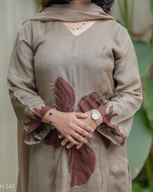 MY HOF Mashroom Grey Suit Set With Brown Contrasting In Organza (H547)
