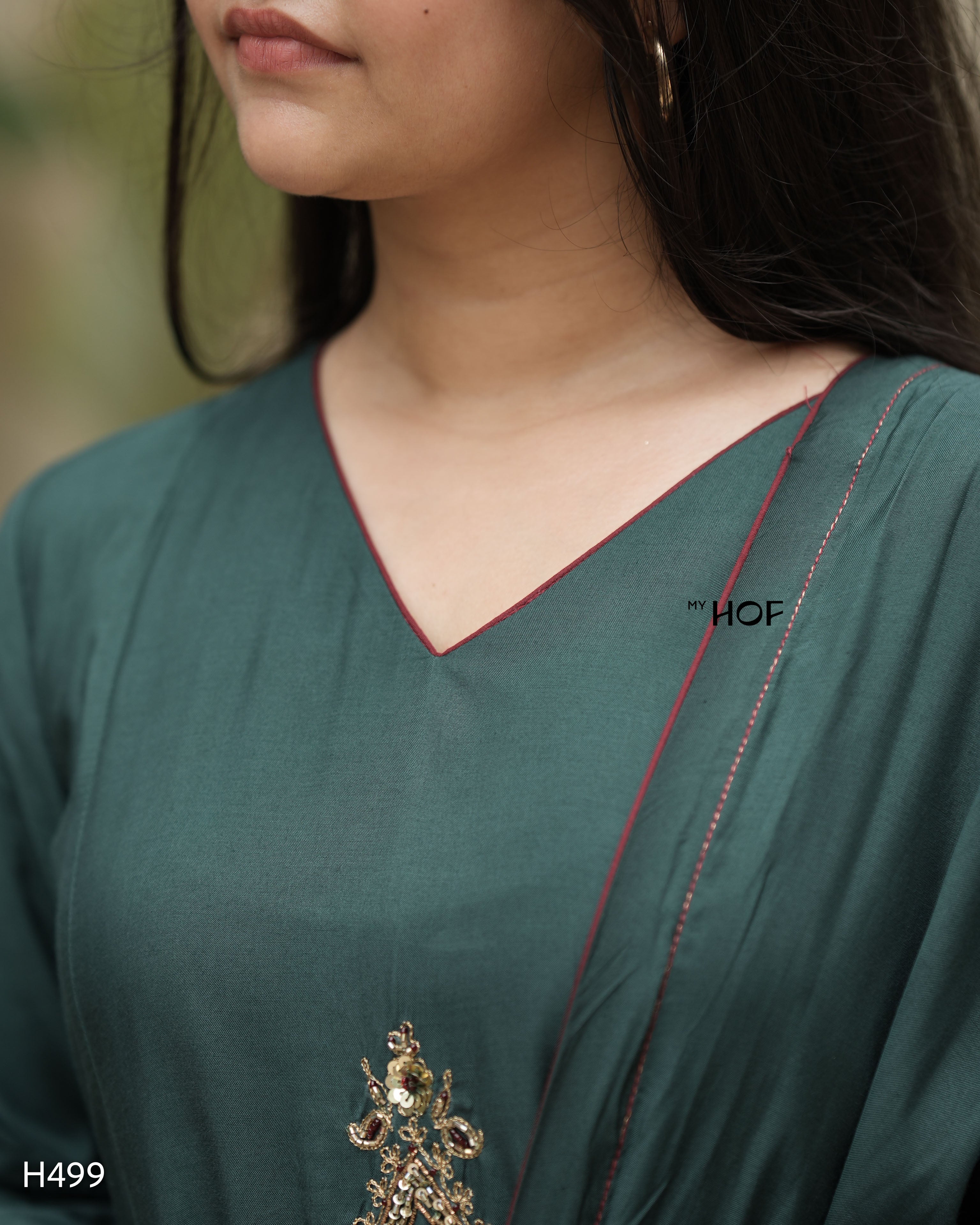 MY HOF Peacock Green Suit Set With Hand Embroidery In Muslin