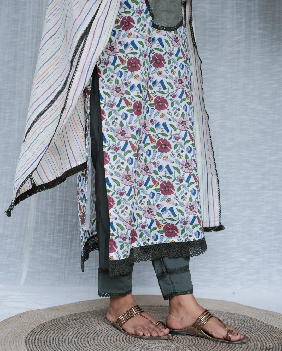 MyHof Floral Printed Suit Set In Cotton