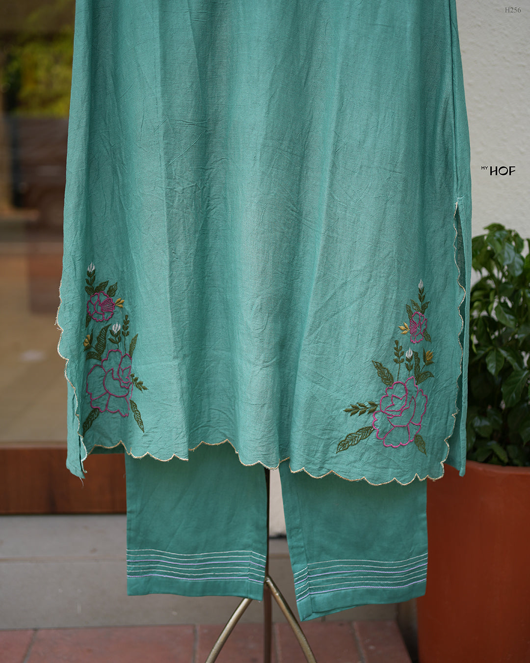 MyHof Pastel Green Suit Set With Floral Embroidery In Linen