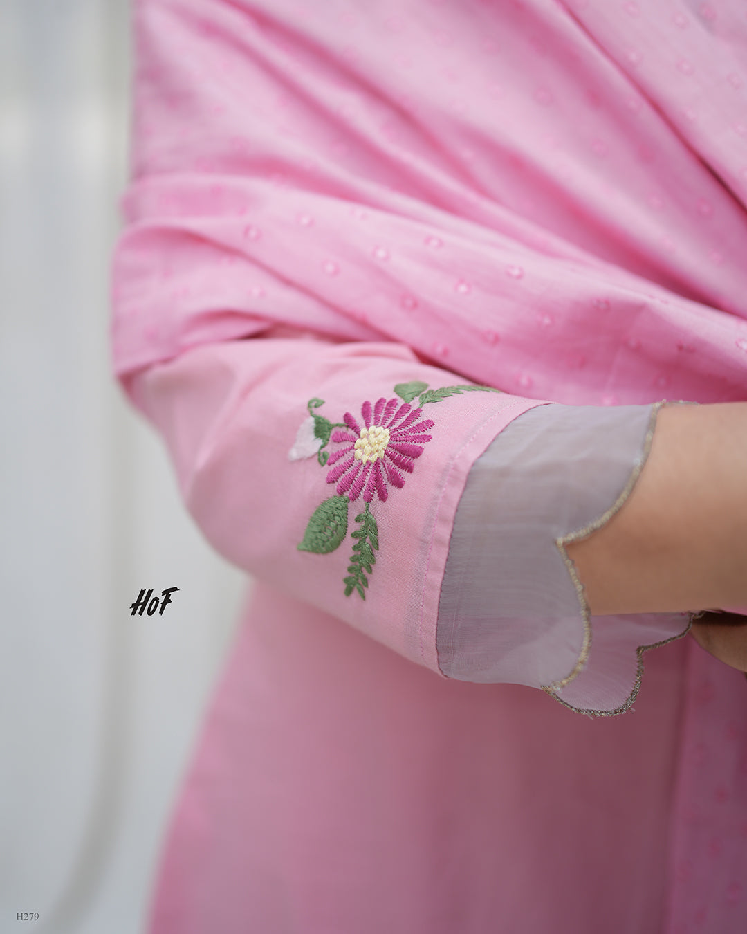 MyHof Dusty Pink Suit Set With Floral Embroidery In Cotton