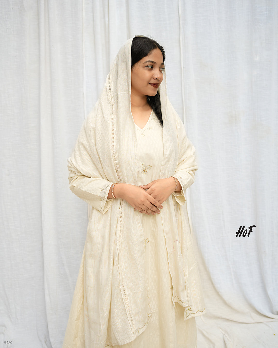 MyHof Off-White Suit Set With Floral Zari Embroidery In Cotton