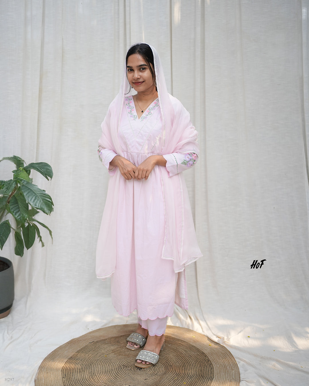 MyHof Baby Pink Suit Set With Floral Embroidery In Cotton