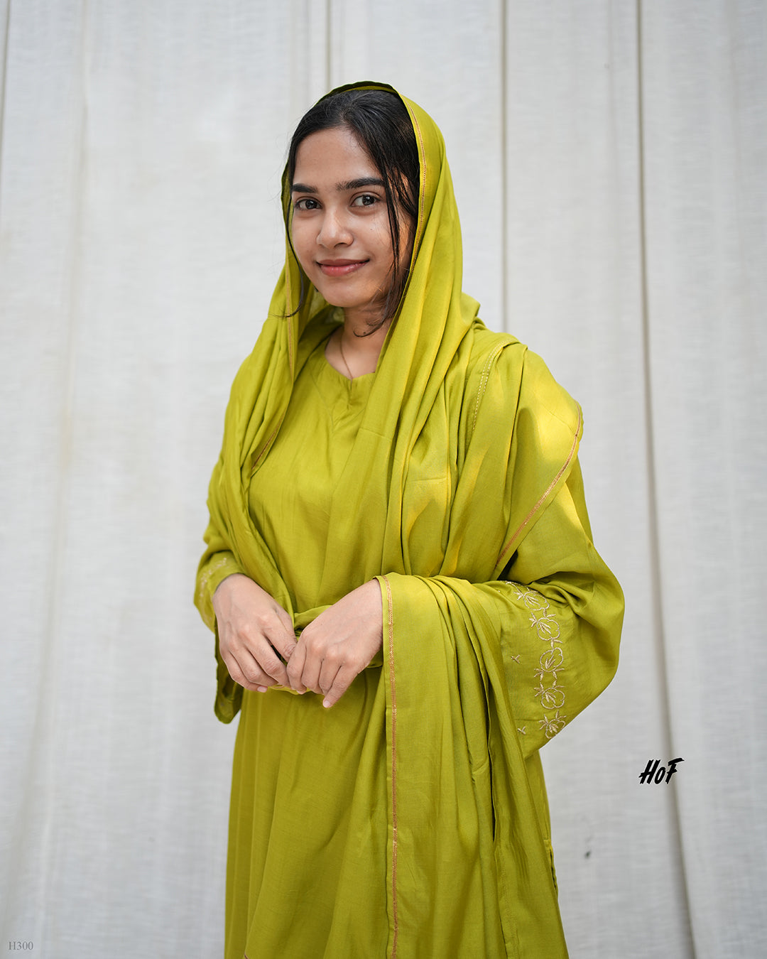 MyHof Lemon Green Suit Set With Zari Embroidery Work In Muslin