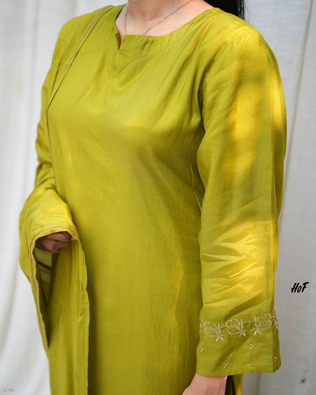 MyHof Lemon Green Suit Set With Zari Embroidery Work In Muslin