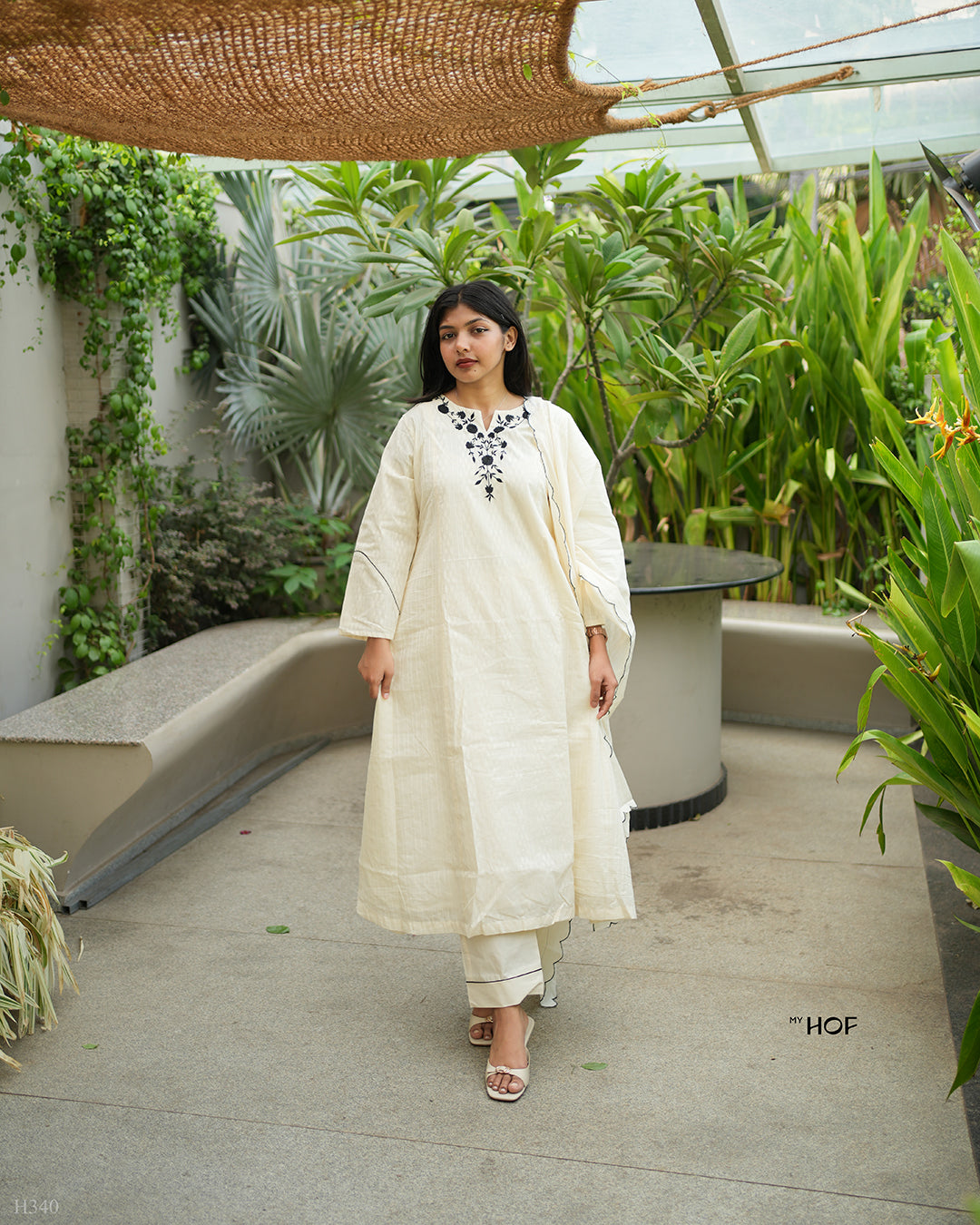MY HOF Off White Suit Set With Black Floral Embroidery In Cotton