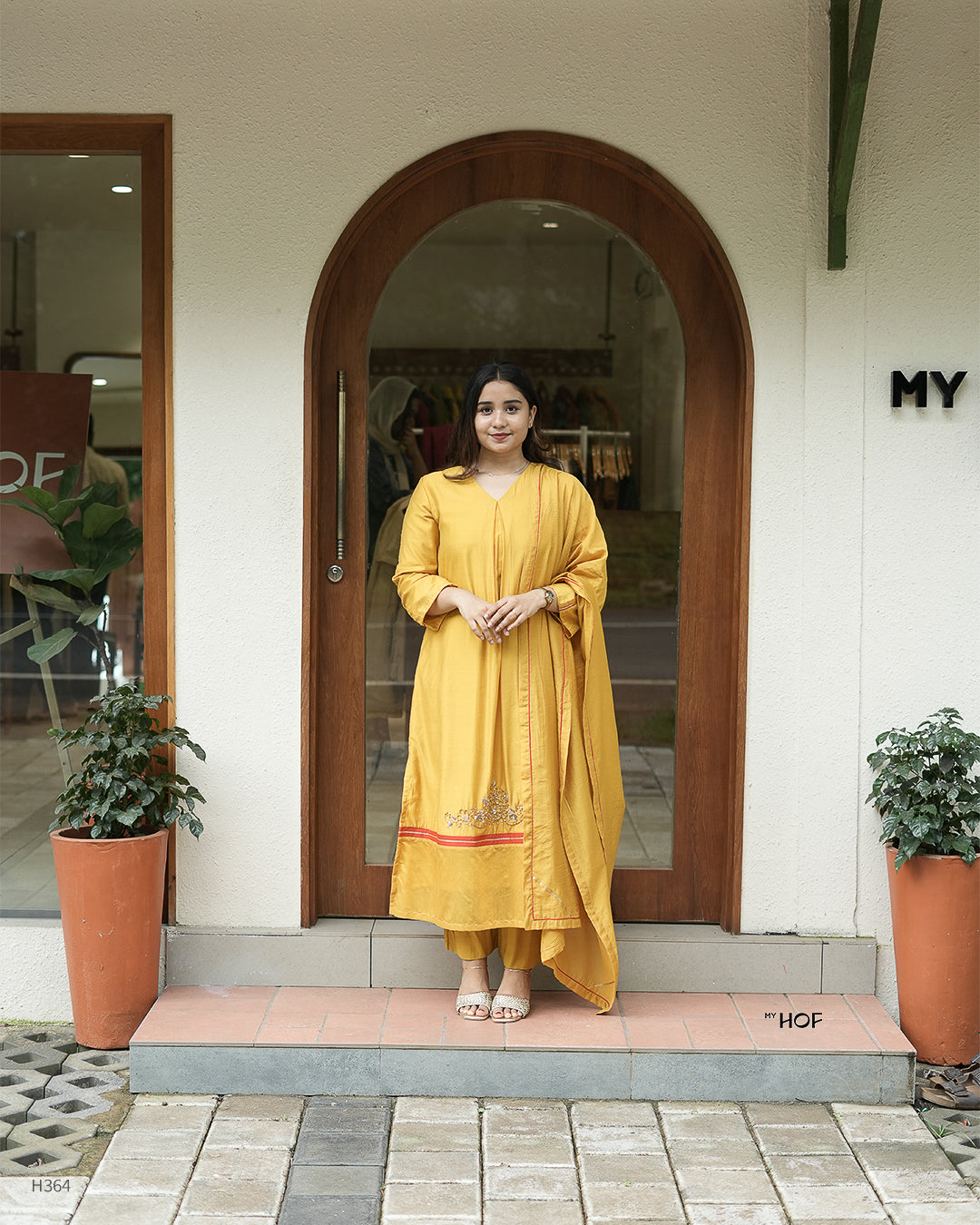 MY HOF Yellow Suit Set in muslin