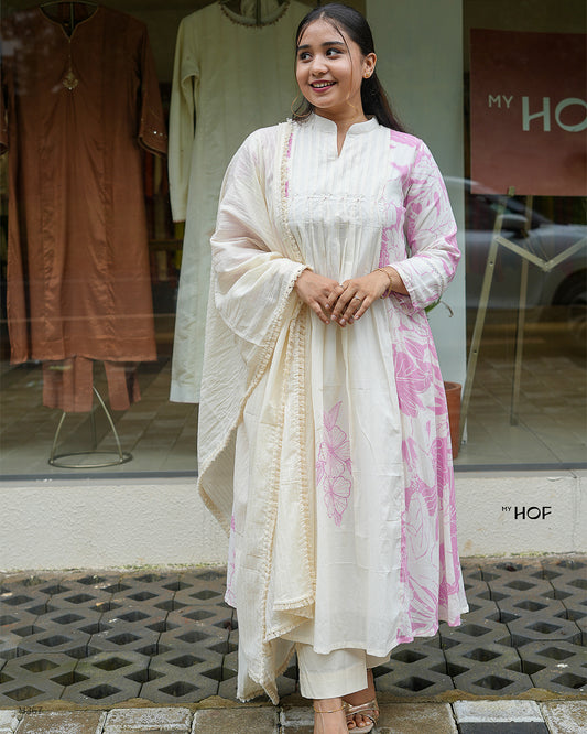 MY HOF Off White Suit Set With Pink Floral Prints In Cotton