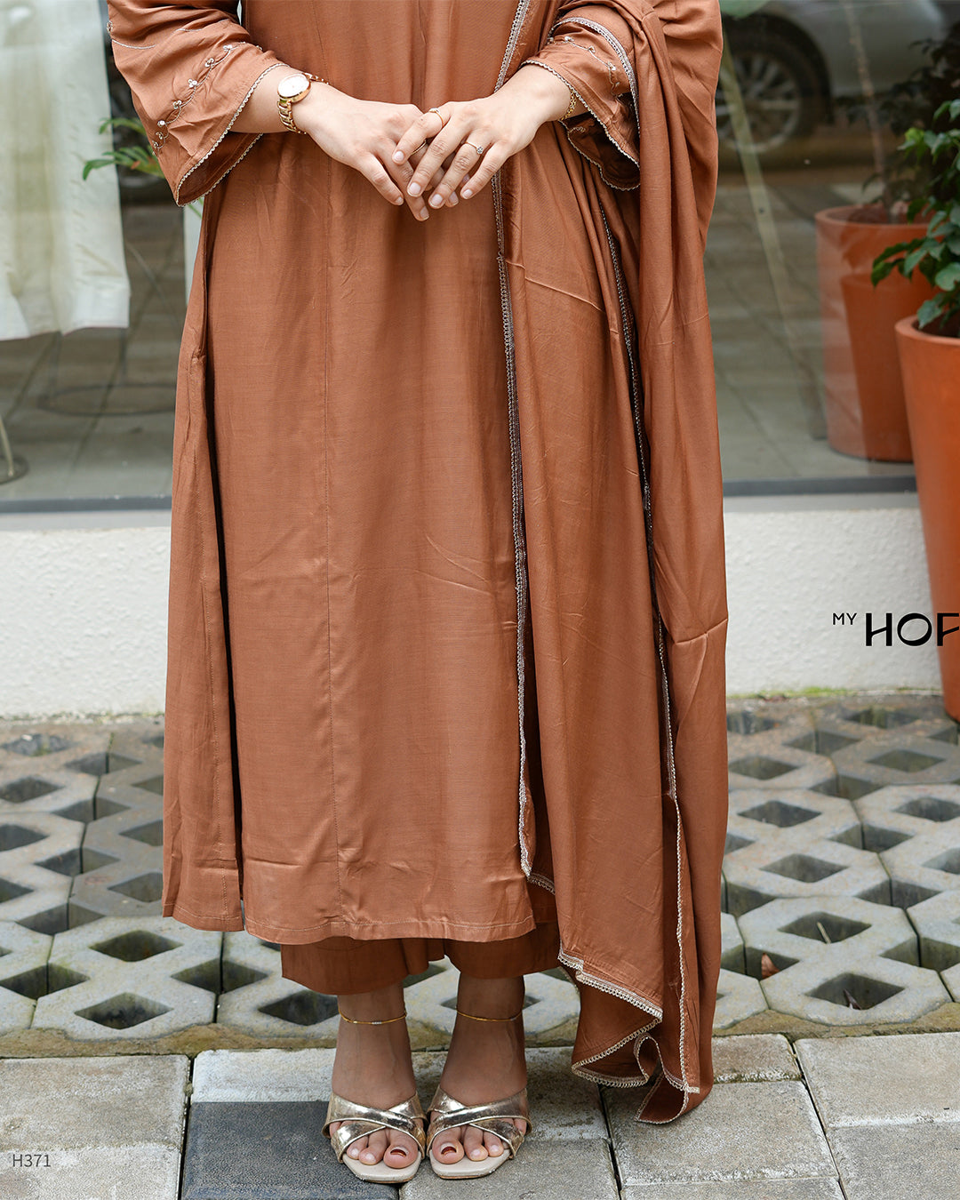 MY HOF Choco Brown Suit Set With Hand Embroidery In Muslin