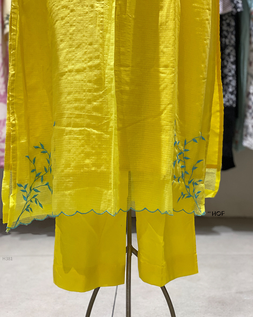 MY HOF Bright Yellow Suit Set With Leaf Embroidery In Kotta Checks