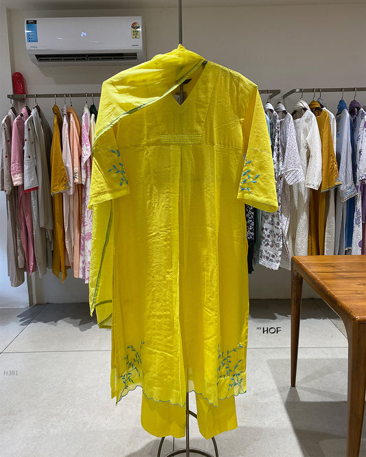 MY HOF Bright Yellow Suit Set With Leaf Embroidery In Kotta Checks