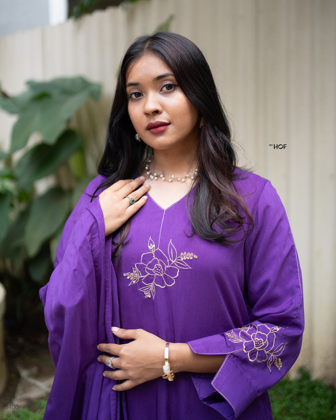 MY HOF Purple Suit Set With Zari Floral Embroidery In Mulsin