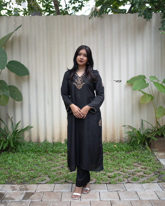 MY HOF Black Suit Set With Zari Embroidery In Muslin
