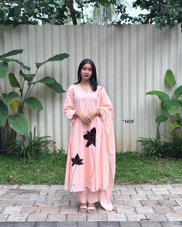 MY HOF peach  suit set  In Cotton