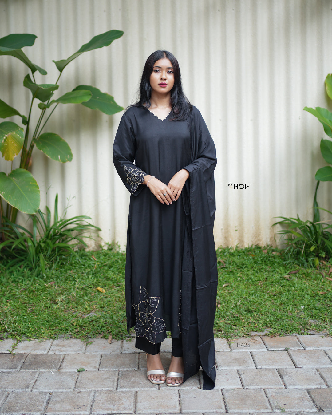 My HOF Black Suit Set With Zari Floral Embroidery In Muslin