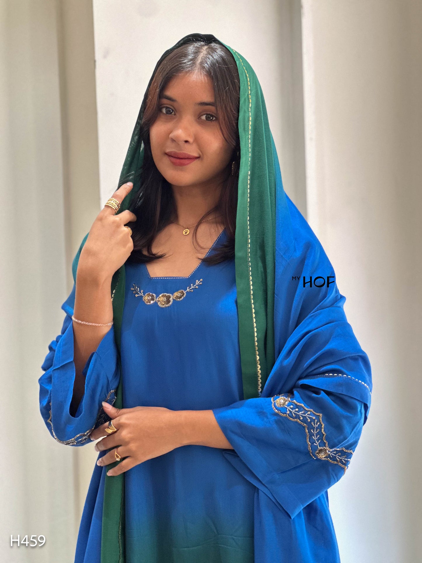 MY HOF Dual Shade Suit Set With Hand Embroidery In Muslin