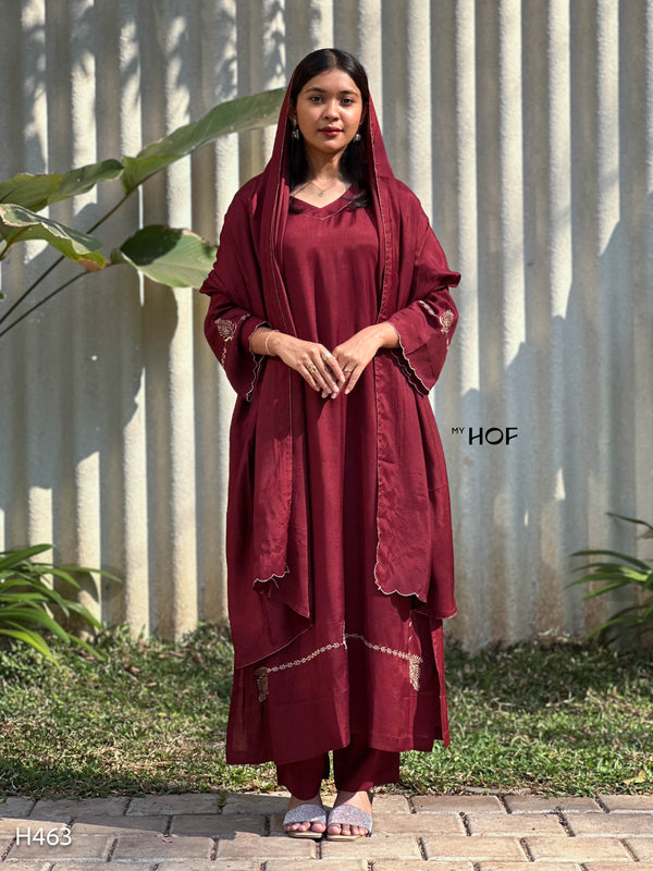 MY HOF Dark Maroon Suit Set With Floral Thread Embroidery In Muslin