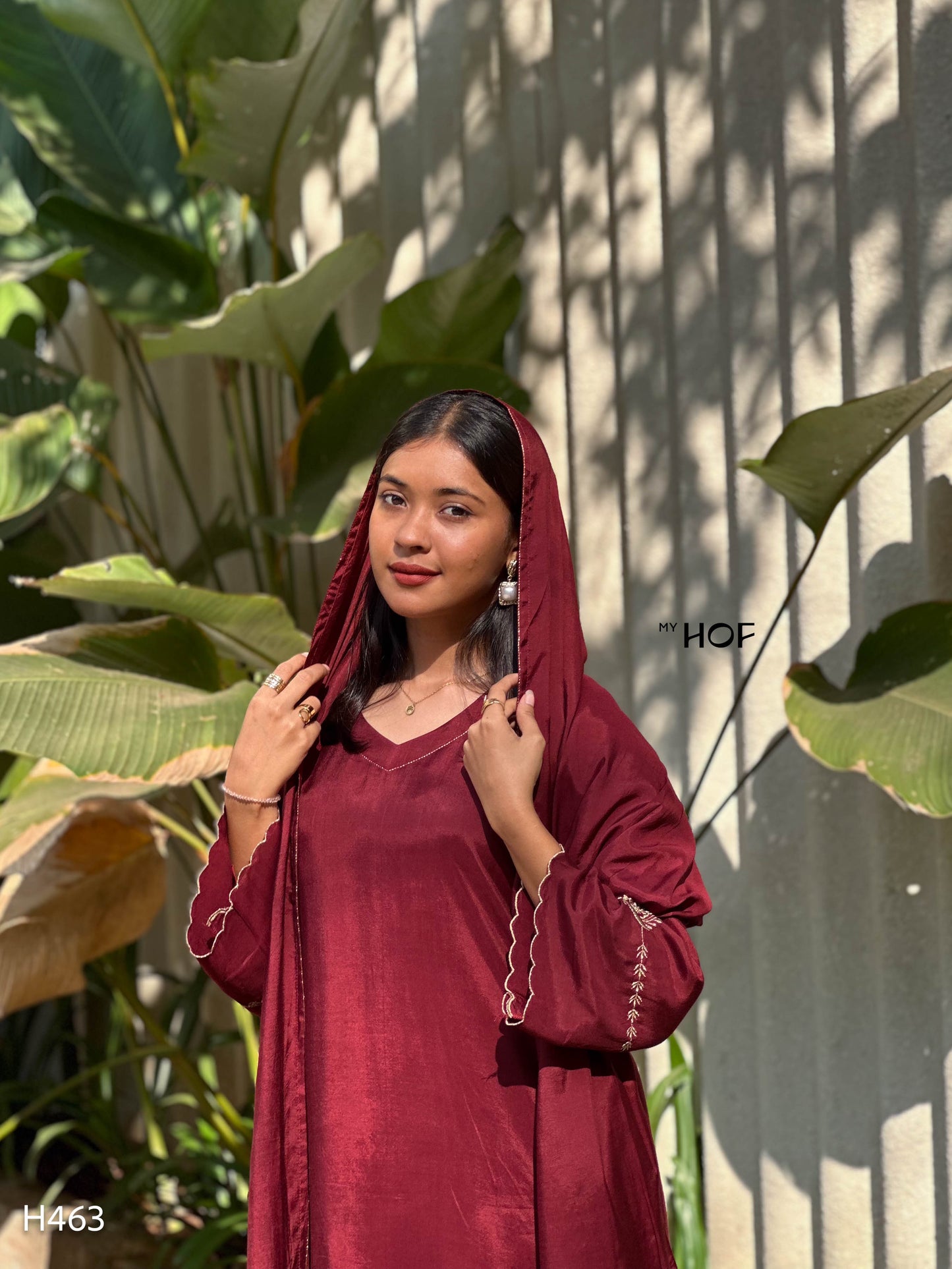 MY HOF Dark Maroon Suit Set With Floral Thread Embroidery In Muslin