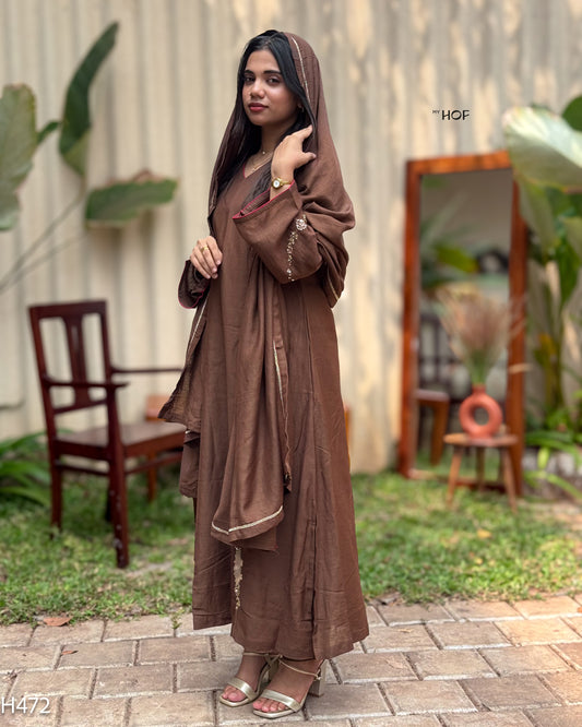 MY HOF Chocolate Brown Suit Set With Floral Hand Ebroidery In Linen