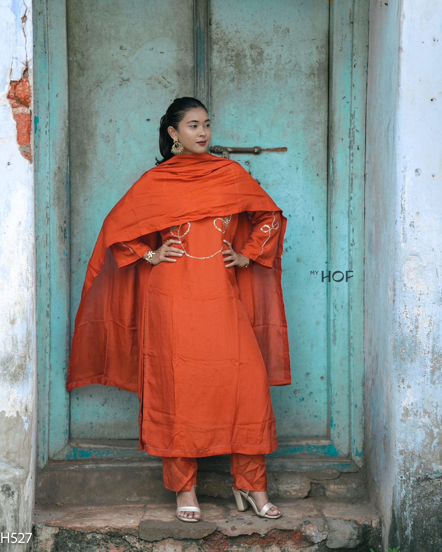 MY HOF Rust Orange Suit Set With Hand Embrpidery In Muslin (H527)