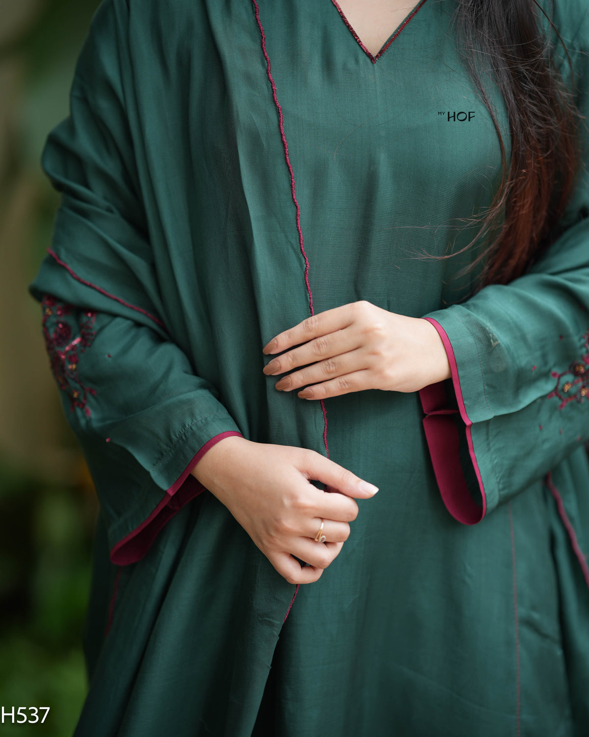 MY HOF Bottle Green Suit Set With Hand Embroidery In Crepe (H532)