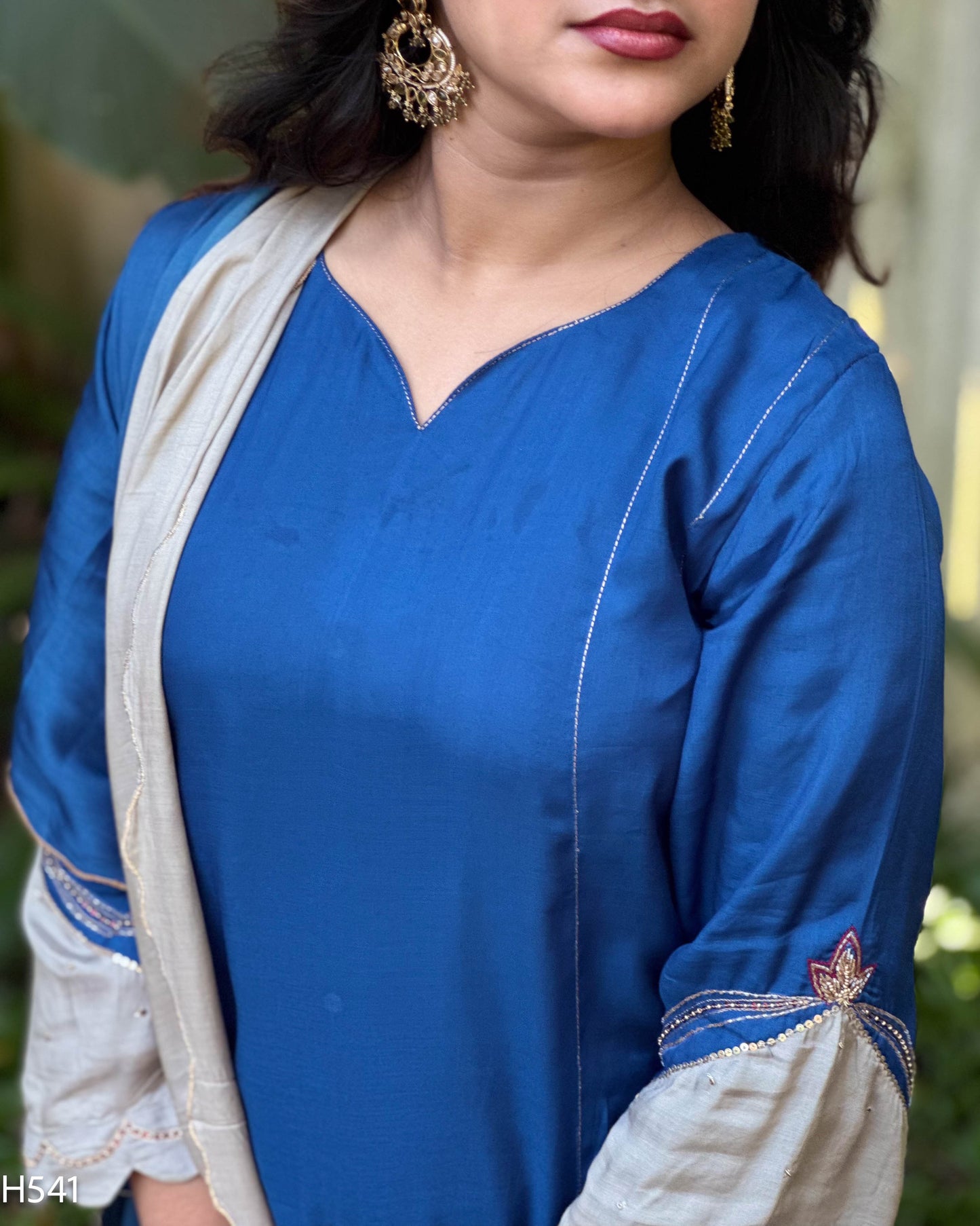MY HOF Royal Blue Suit Set With Hand Embroidery In Muslin (H541)
