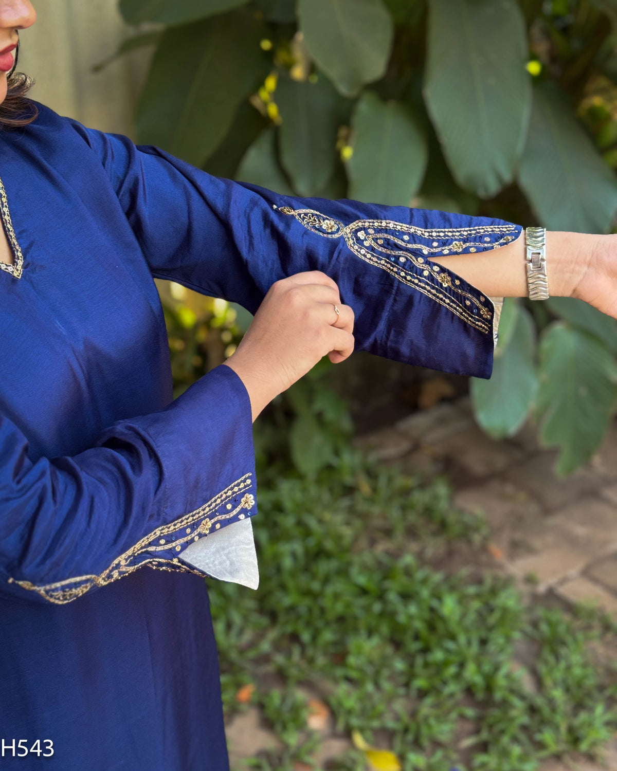 MY HOF Navy Blue Suit Set With Hand Embroidery Muslin (H543)