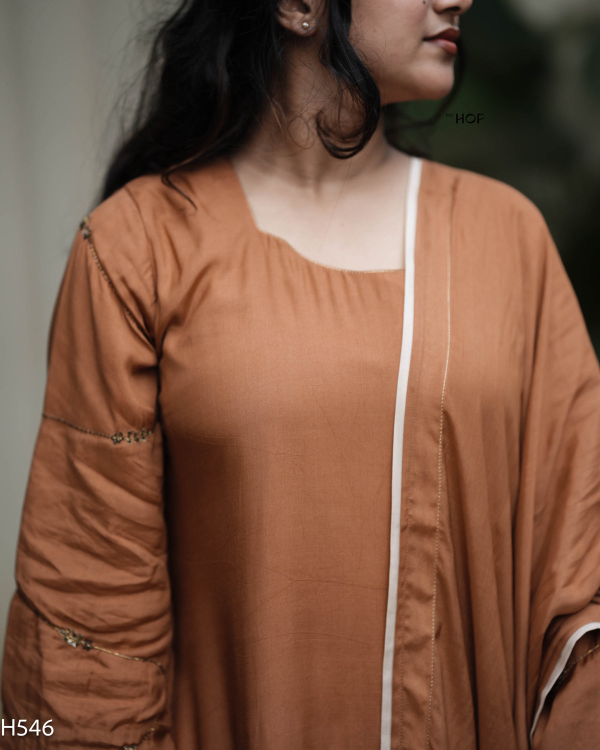 MY HOF Camel Brown Suit Set With Hand Embroidery In Muslin(H546)