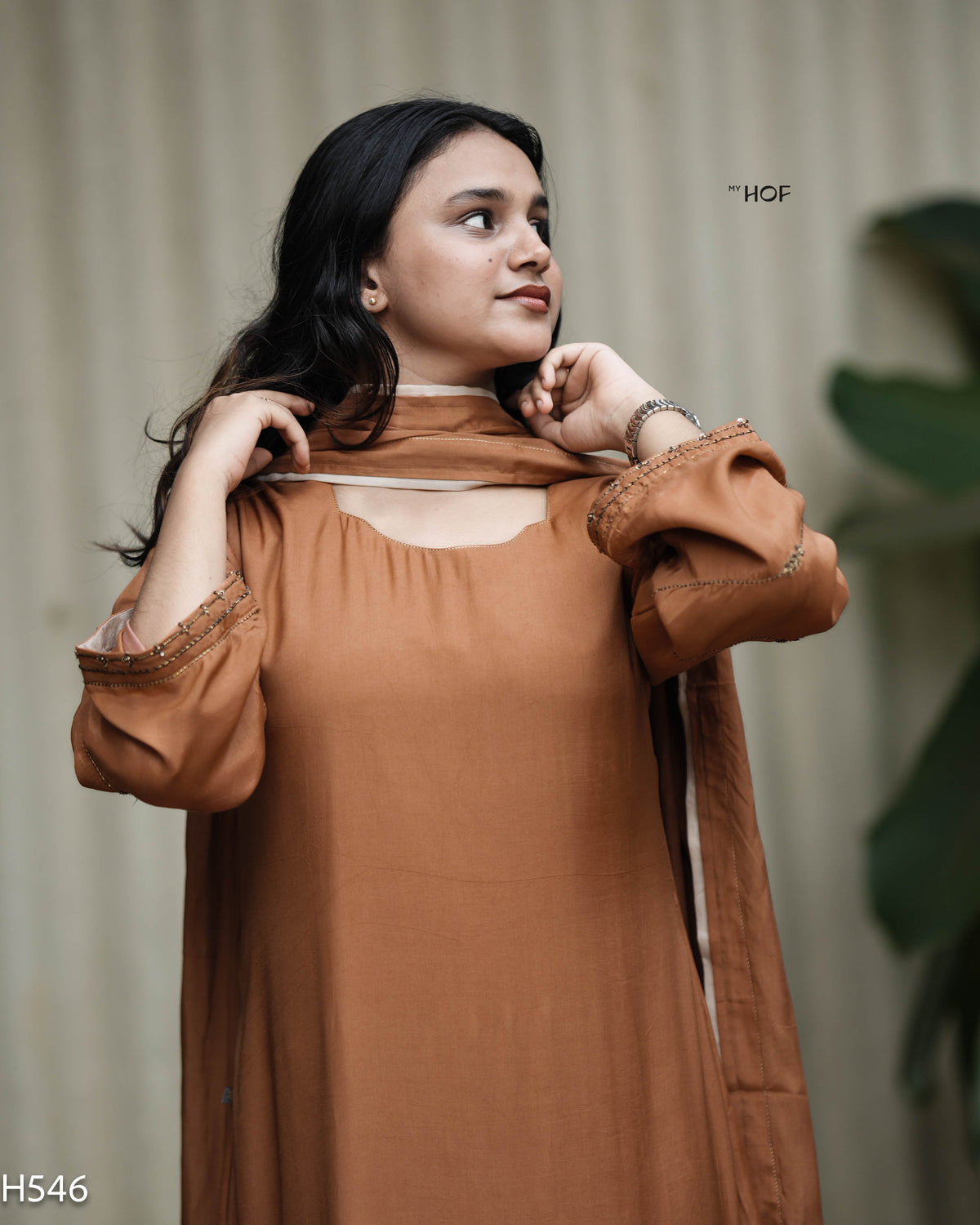 MY HOF Camel Brown Suit Set With Hand Embroidery In Muslin(H546)