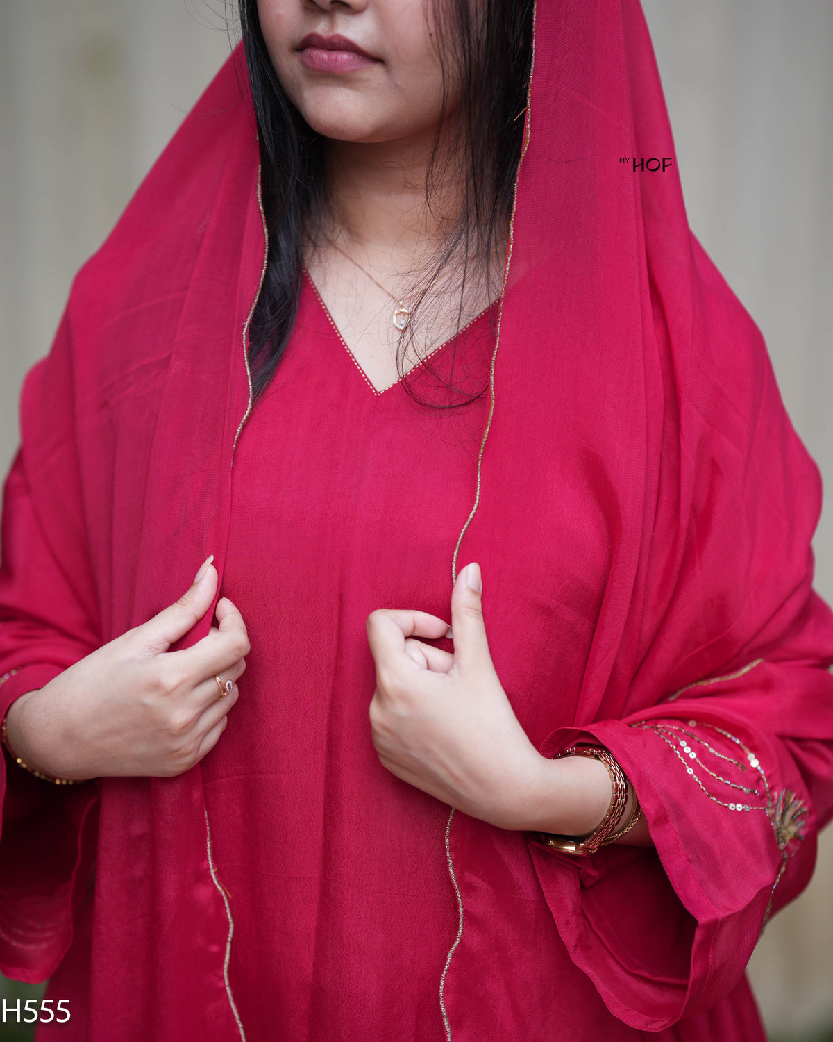 MyHof Rani Red Suit Set With Hand Embroidery In Crepe (H555)