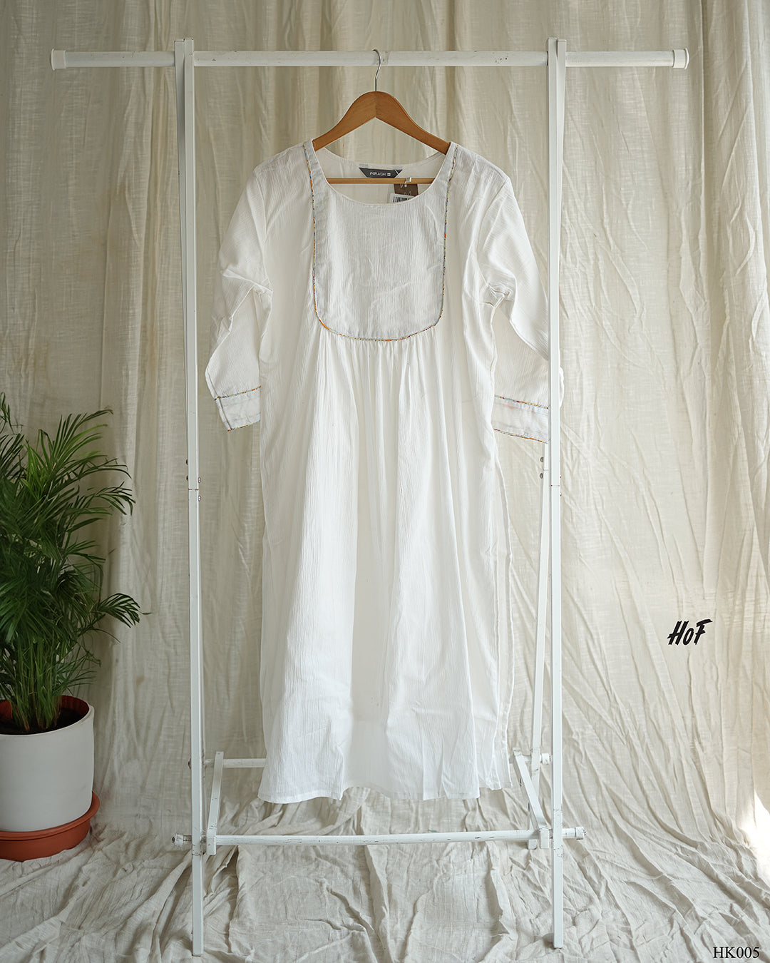MyHof White Casual Kurti In Cotton